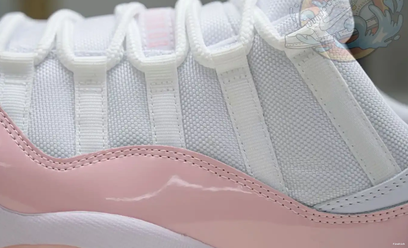 Jordan Low Air 11 Jordan WMNS 0405